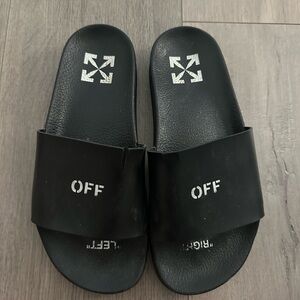 Black off white slides